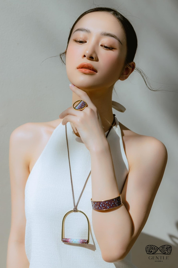 ảnh nữ diễn viên jun vũ