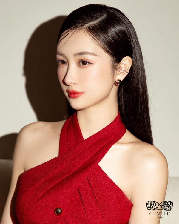 ảnh nữ diễn viên jun vũ