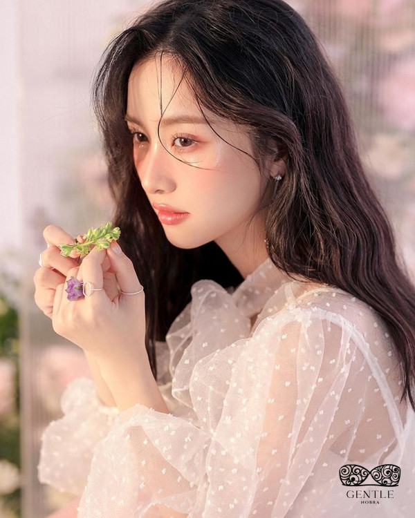 ảnh nữ diễn viên jun vũ