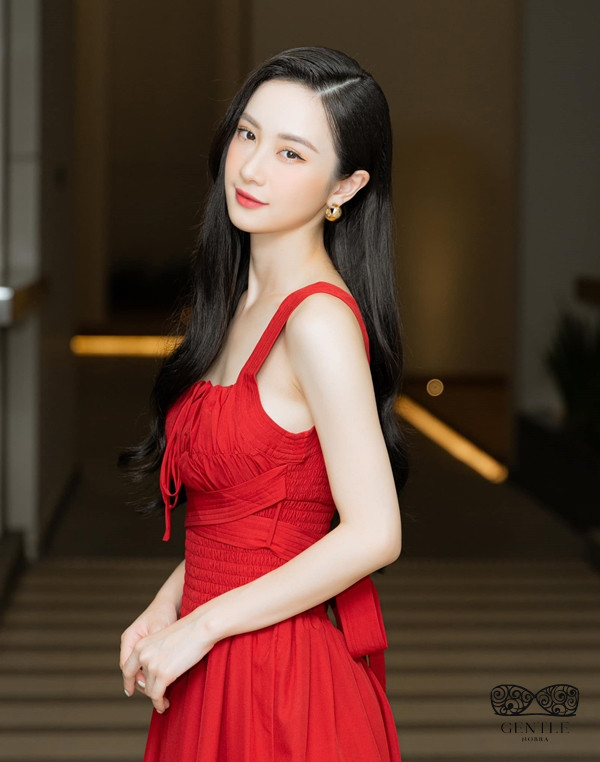 ảnh nữ diễn viên jun vũ