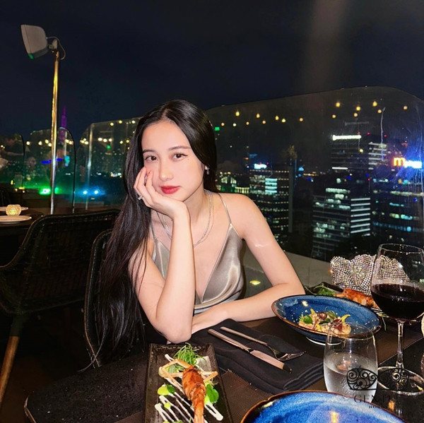 ảnh nữ diễn viên jun vũ