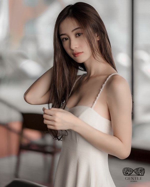 ảnh nữ diễn viên jun vũ