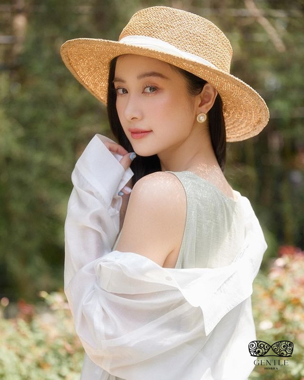 ảnh nữ diễn viên jun vũ