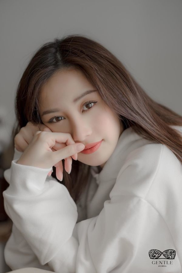 ảnh nữ diễn viên jun vũ