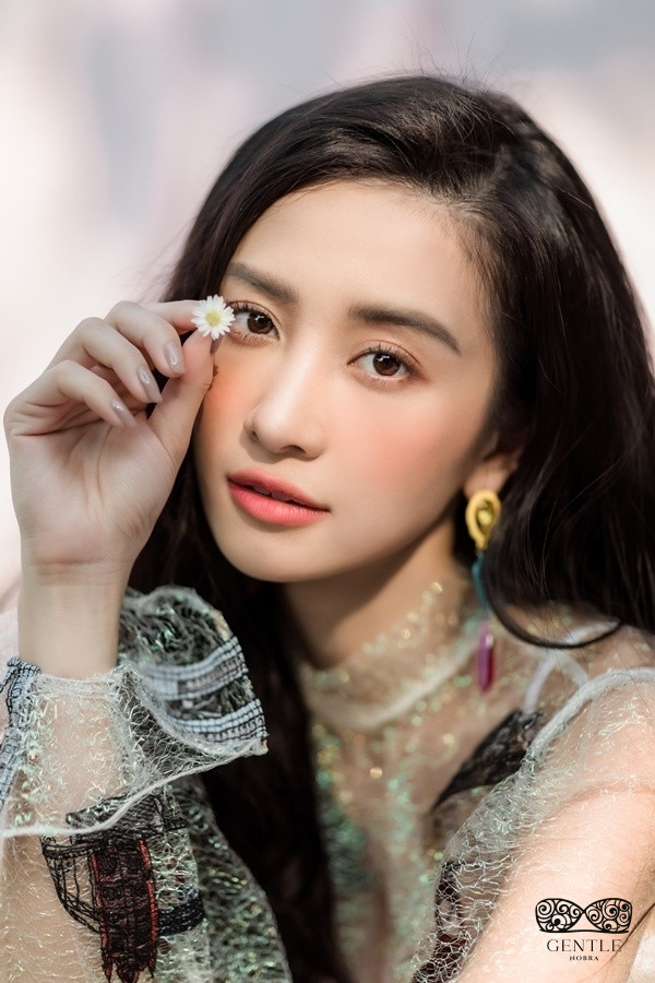 50+ ảnh diễn viên Jun Vũ gợi cảm quyến rũ trong những set trang phục 38 ảnh nữ diễn viên jun vũ