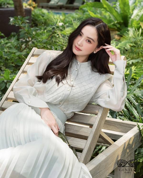 ảnh nữ diễn viên jun vũ