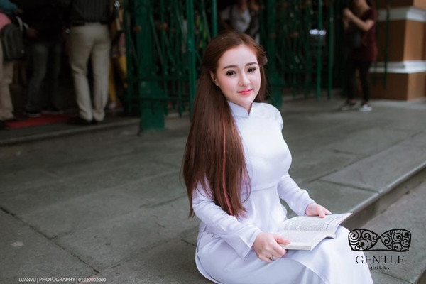 888+ ảnh áo dài sexy gây nức lòng thanh niên xứ Đông Lào 22 áo dài sexy 1