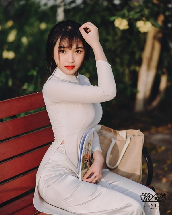 888+ ảnh áo dài sexy gây nức lòng thanh niên xứ Đông Lào 21 áo dài sexy 14