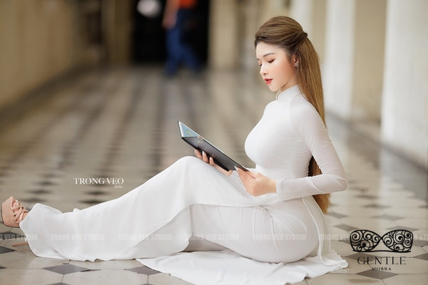 888+ ảnh áo dài sexy gây nức lòng thanh niên xứ Đông Lào 26 áo dài sexy 8