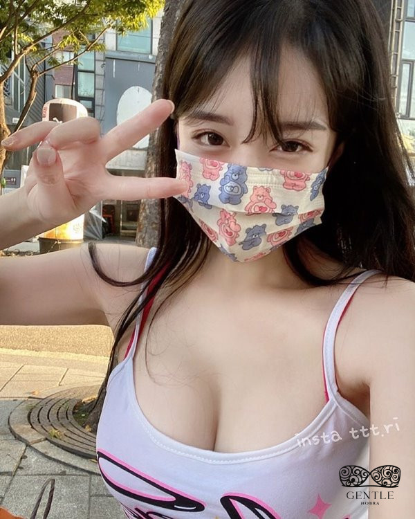 ảnh gái xinh che mặt