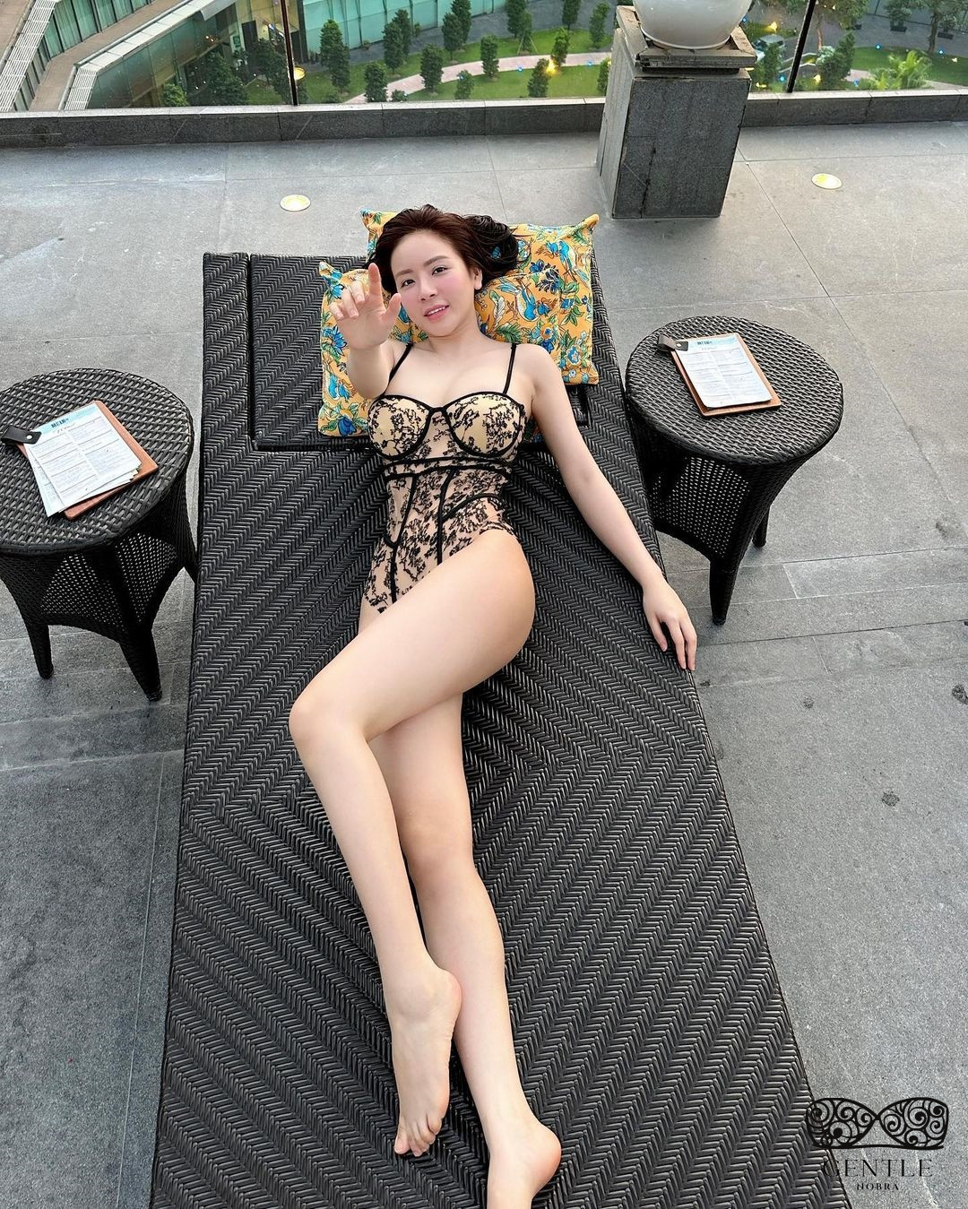 100+ ảnh gái xinh mặc đồ lót thân hình đồng hồ cát gợi cảm quyến rũ nhất 28 gái xinh mặc đồ lót