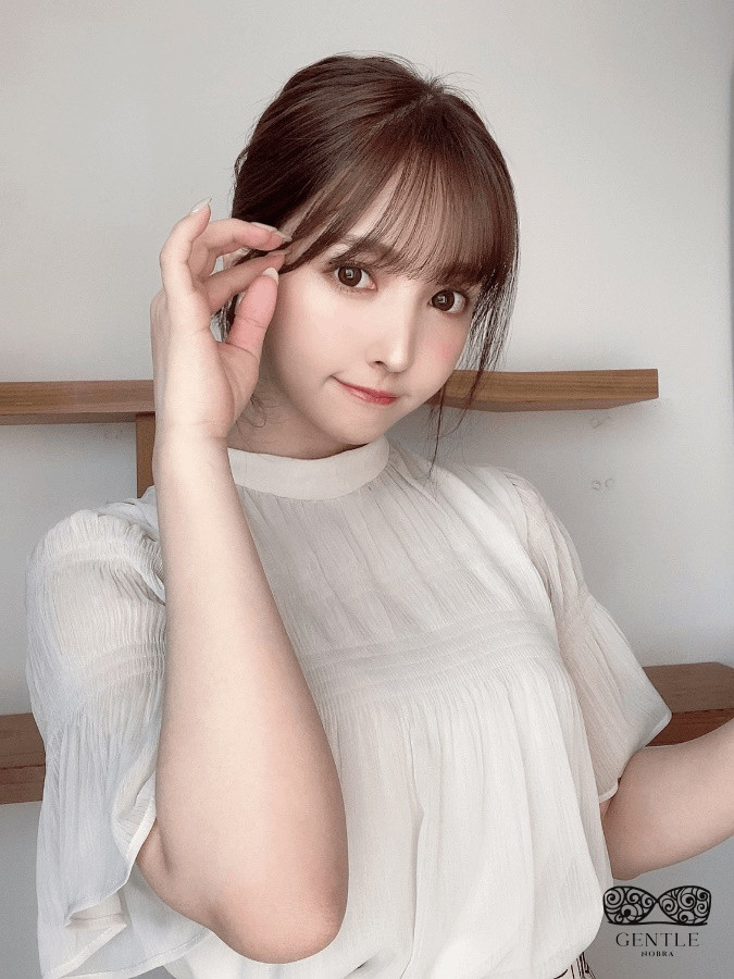 yua mikami khoe dáng