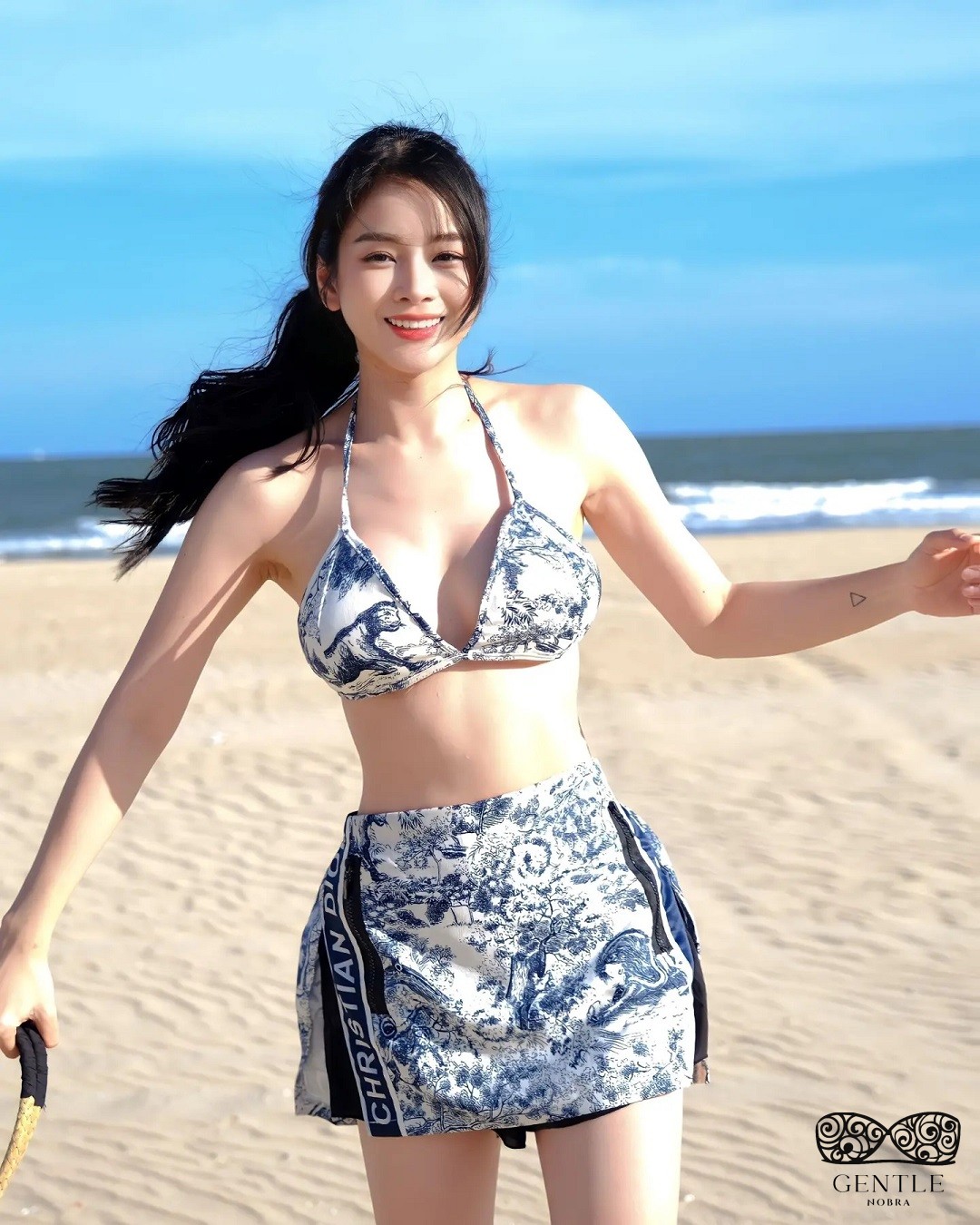 ảnh Dj Mie bikini 2 mảnh gợi cảm