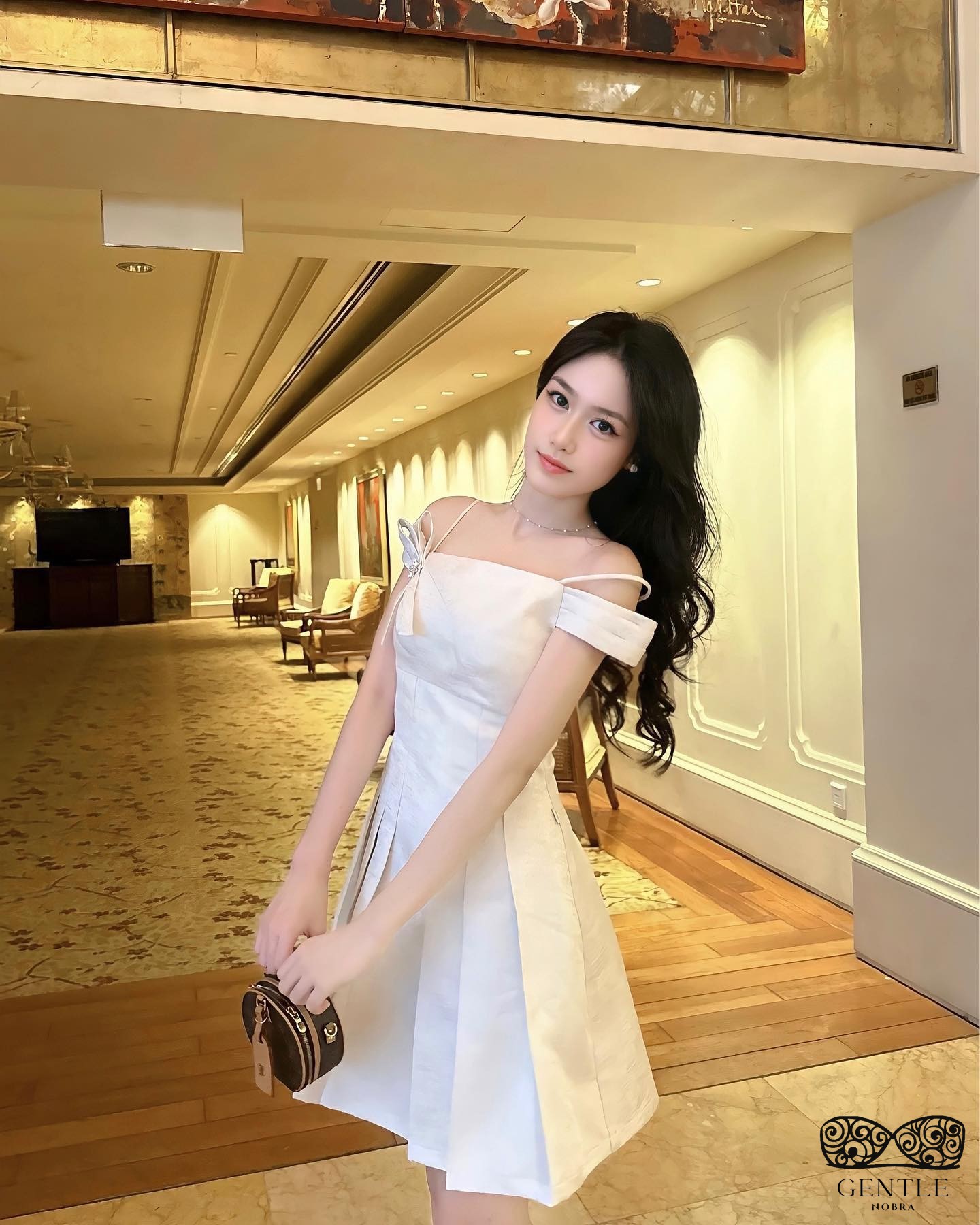 ảnh gái xinh chụp dáng mới nhất