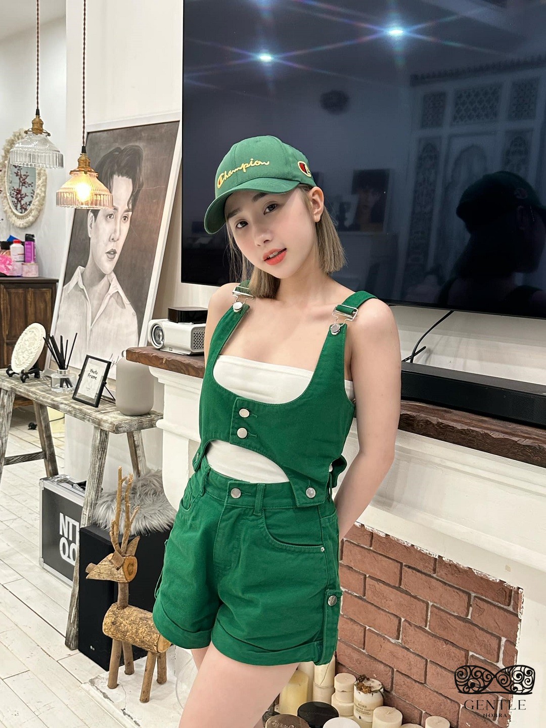 ảnh gái xinh cute tóc ngắn dễ thương 2