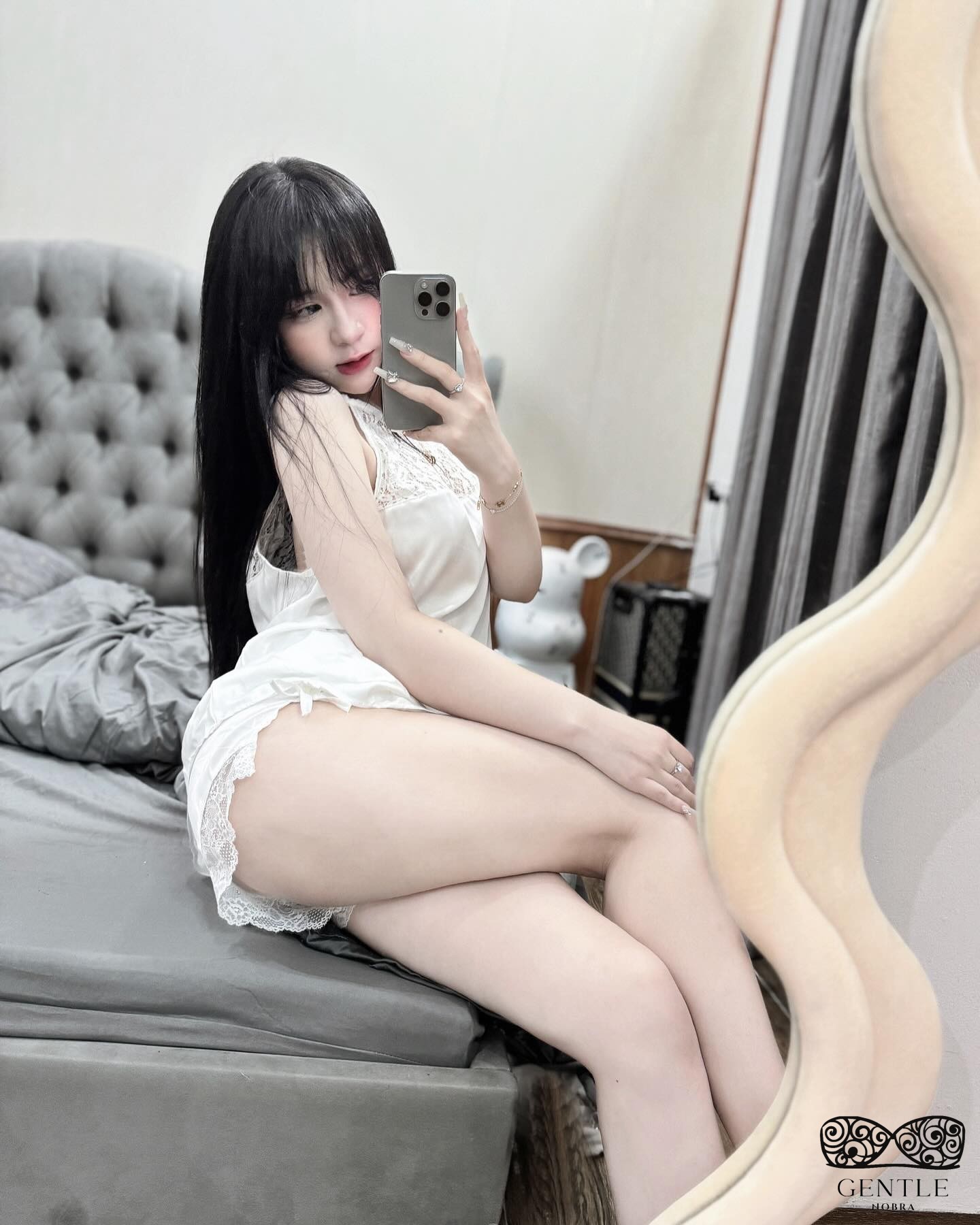 Tổng Hợp 150+ Ảnh Gái Xinh Khoe Body Nóng Bỏng Cực Kỳ Slay 23 gái xinh khoe body ngon 3