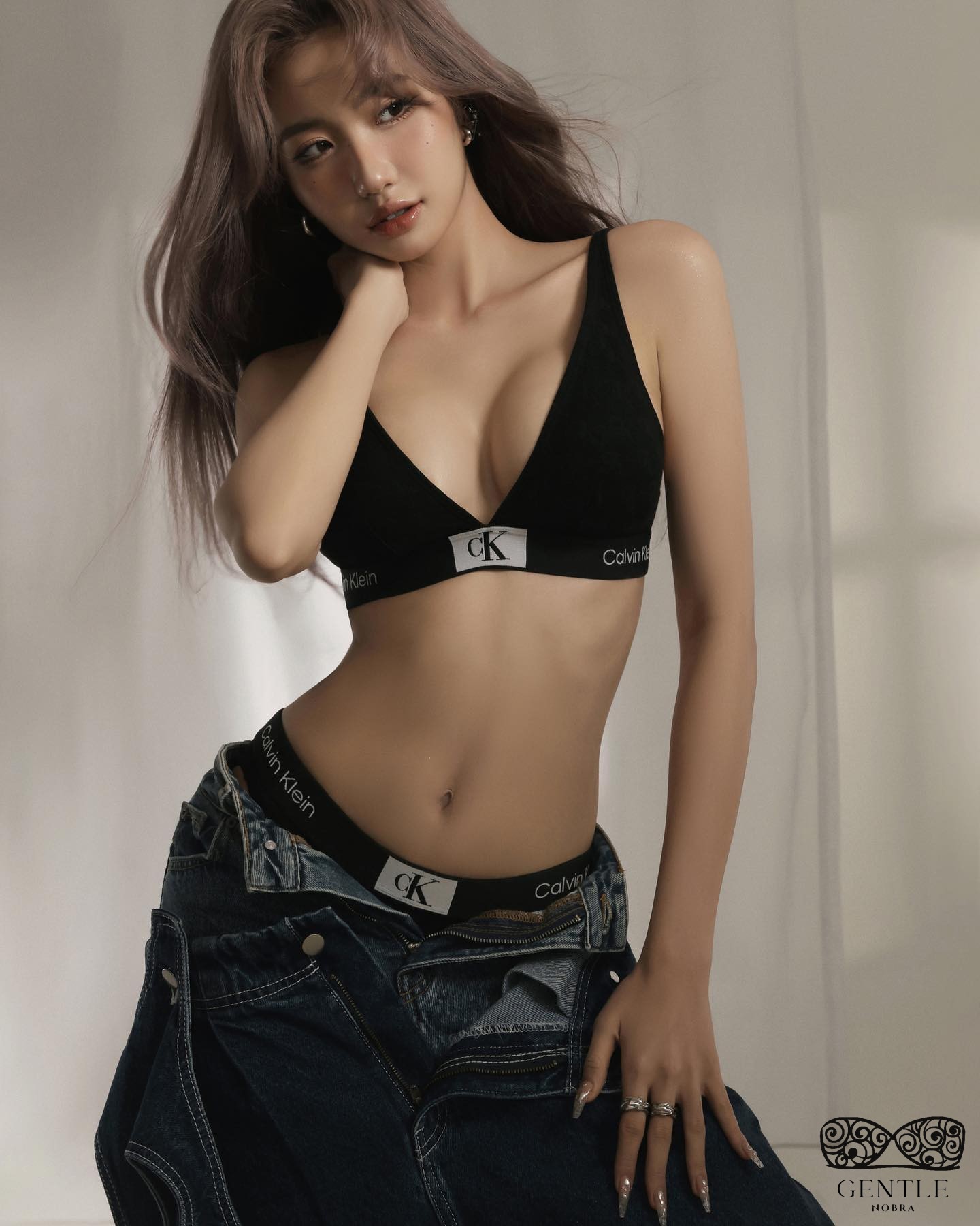 hình ảnh gái xinh tik tok sở hữu body khủng 2