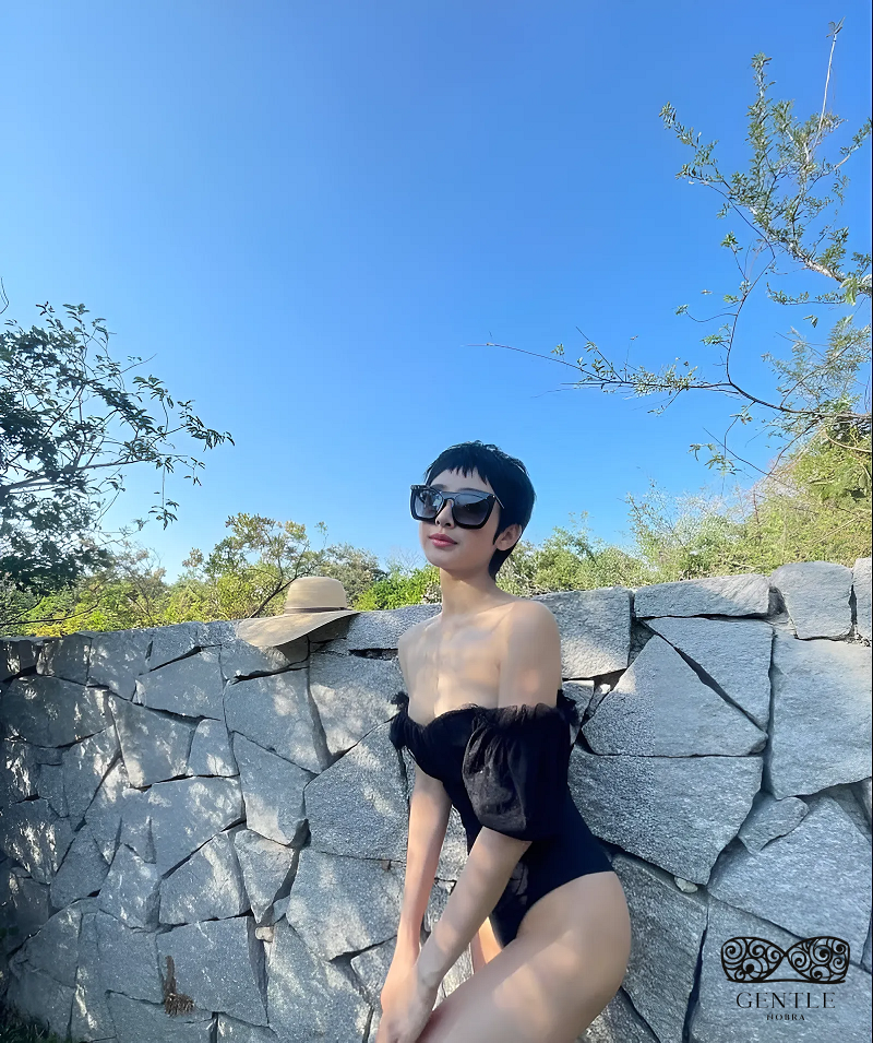 Tổng hợp 50+ ảnh ca sĩ Hiền Hồ bikini 1 mảnh sexy, gợi cảm nhất 38 hình ảnh hiền hồ ca sĩ bikini 4