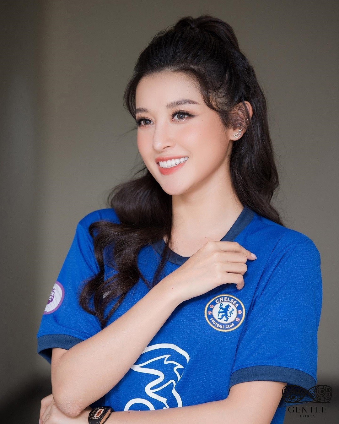 88+ Ảnh Á Hậu Huyền My Bikini Xẻ Sâu Khoe Dáng Hiếm Thấy 15 á hậu huyền my yêu thích bóng đá