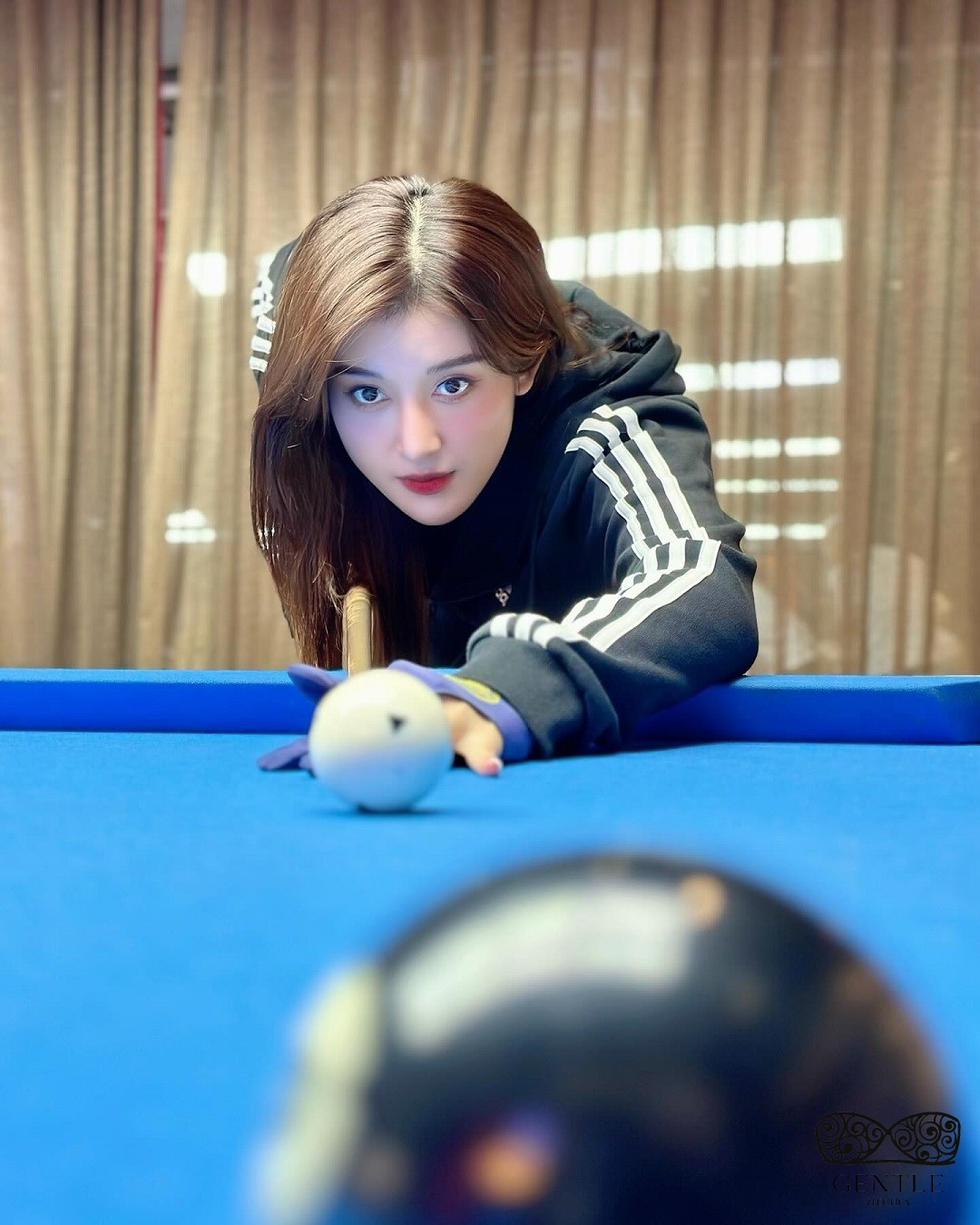 88+ Ảnh Á Hậu Huyền My Bikini Xẻ Sâu Khoe Dáng Hiếm Thấy 74 ảnh á hậu Huyền My đời thường2