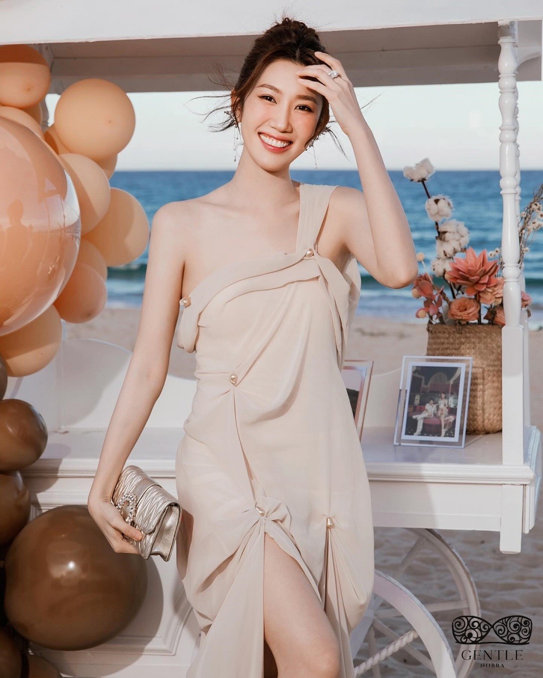 diễn viên thúy ngân sexy 5