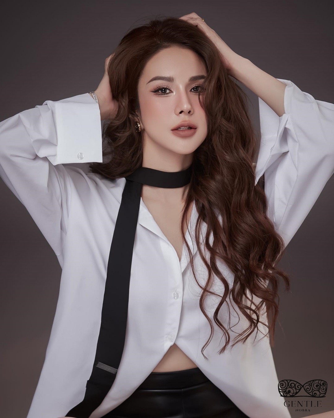 ảnh Diệp Lâm Anh sexy5