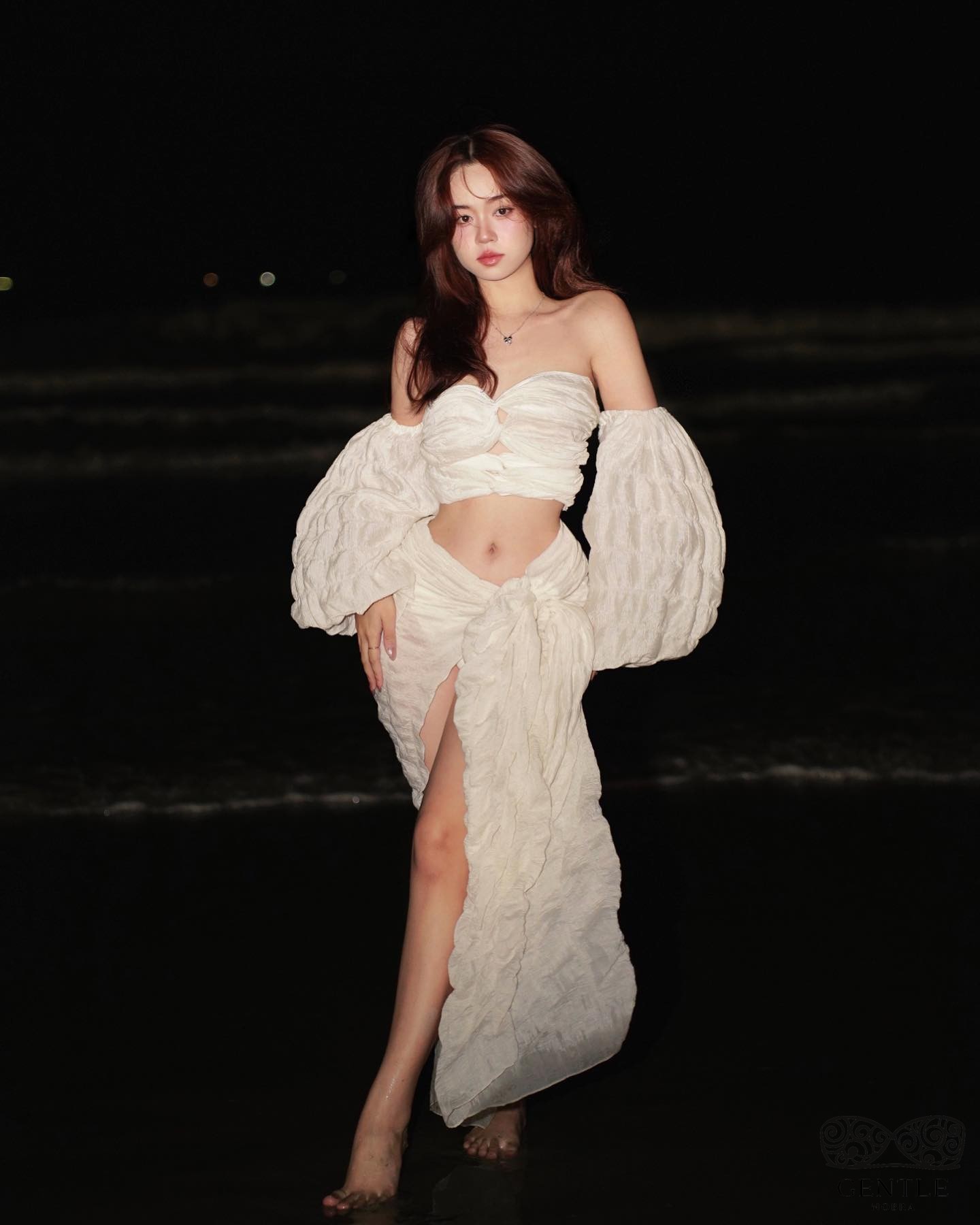 111+ Ảnh Gái Xinh Chụp Dáng Từ Dễ Thương Đến Sexy Nóng Bỏng 43 ảnh gái xinh chụp dáng sexy quyến rũ đẹp nhất 4