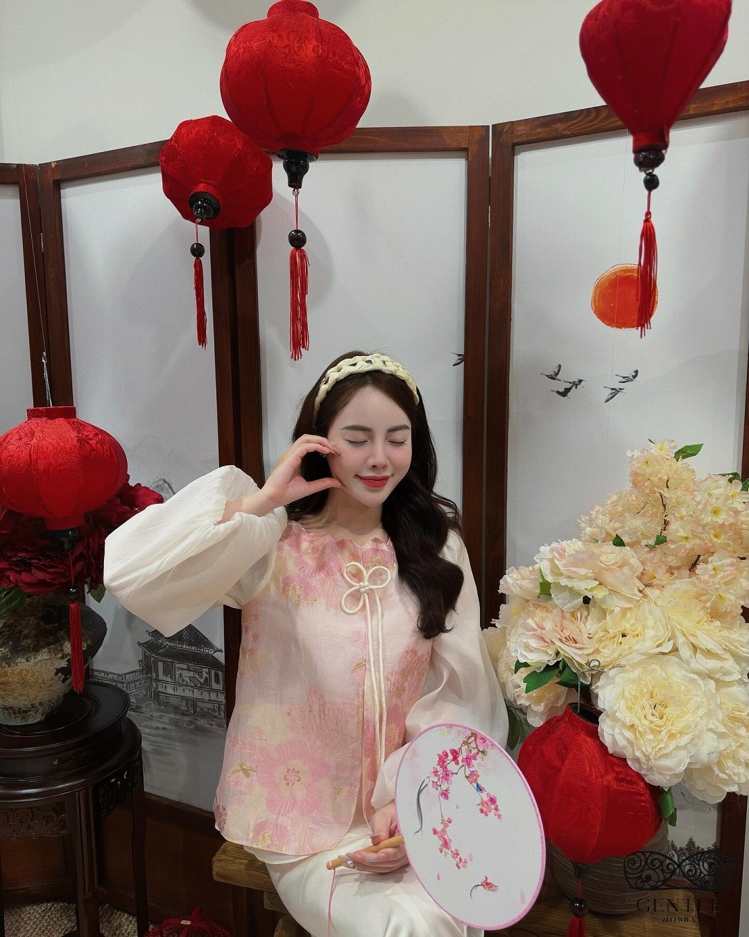 gái xinh cute ảnh ngồi dễ thương