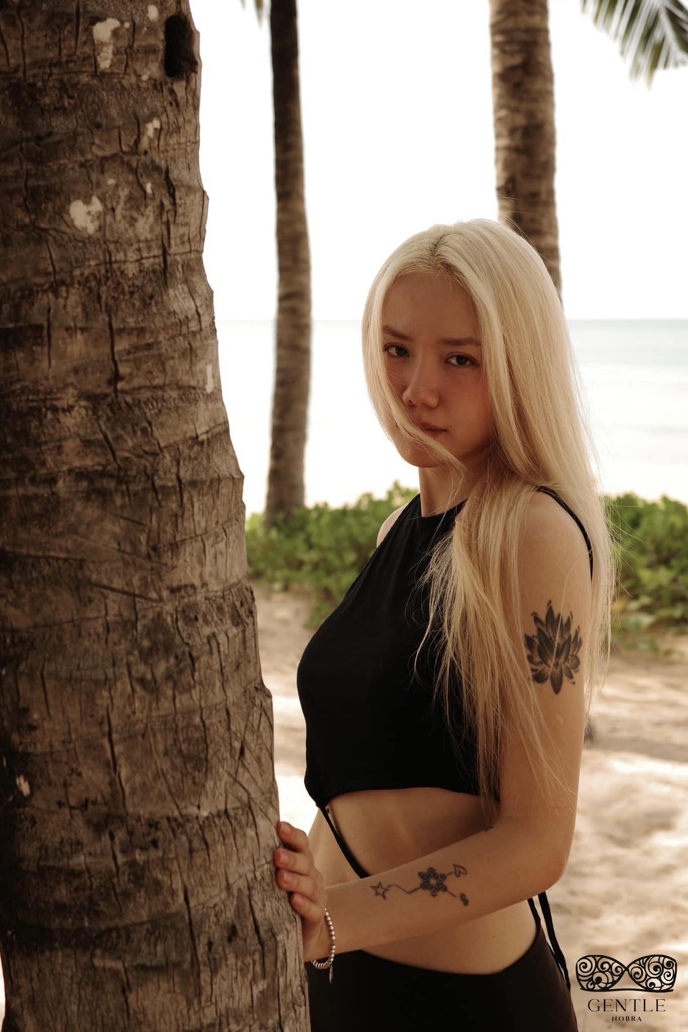 những hình ảnh sexy của phương ly 5