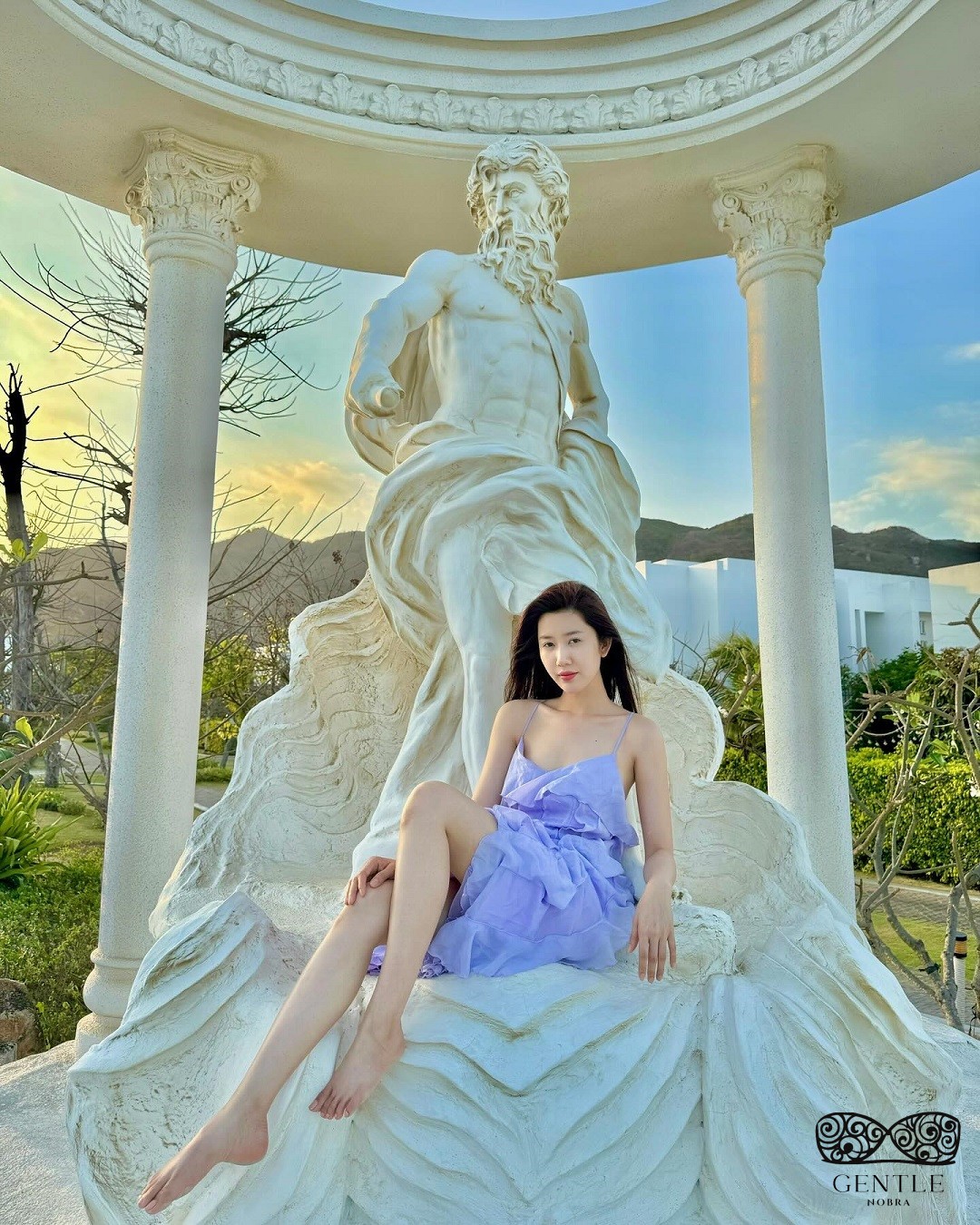 ảnh sexy của thúy ngân 4