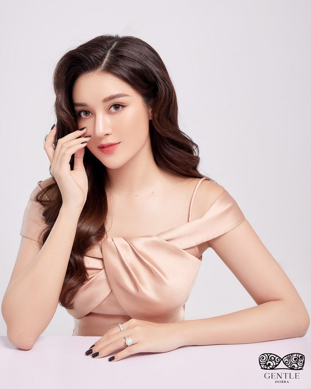 88+ Ảnh Á Hậu Huyền My Bikini Xẻ Sâu Khoe Dáng Hiếm Thấy 3 á hậu huyền my quyến rũ 3