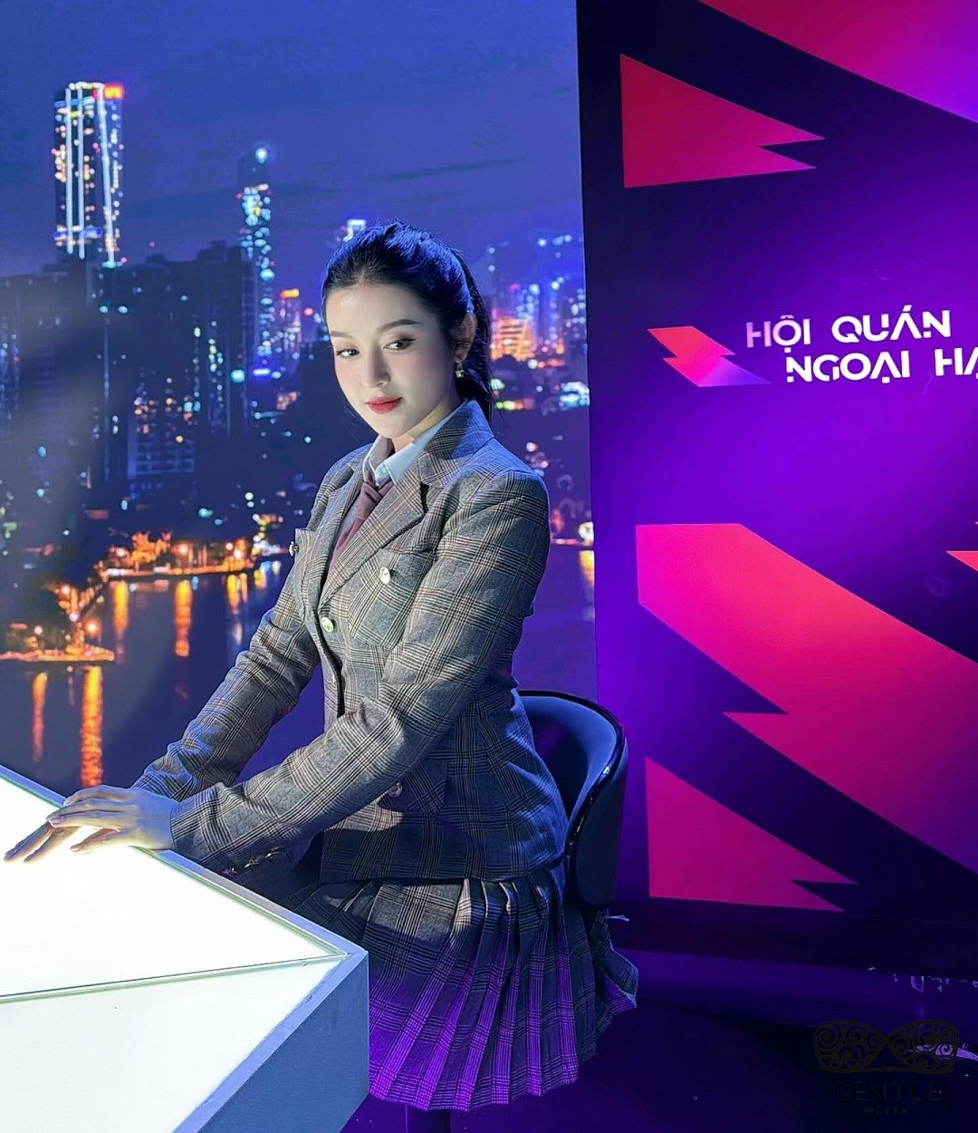 88+ Ảnh Á Hậu Huyền My Bikini Xẻ Sâu Khoe Dáng Hiếm Thấy 14 á hậu huyền my yêu thích bóng đá 3