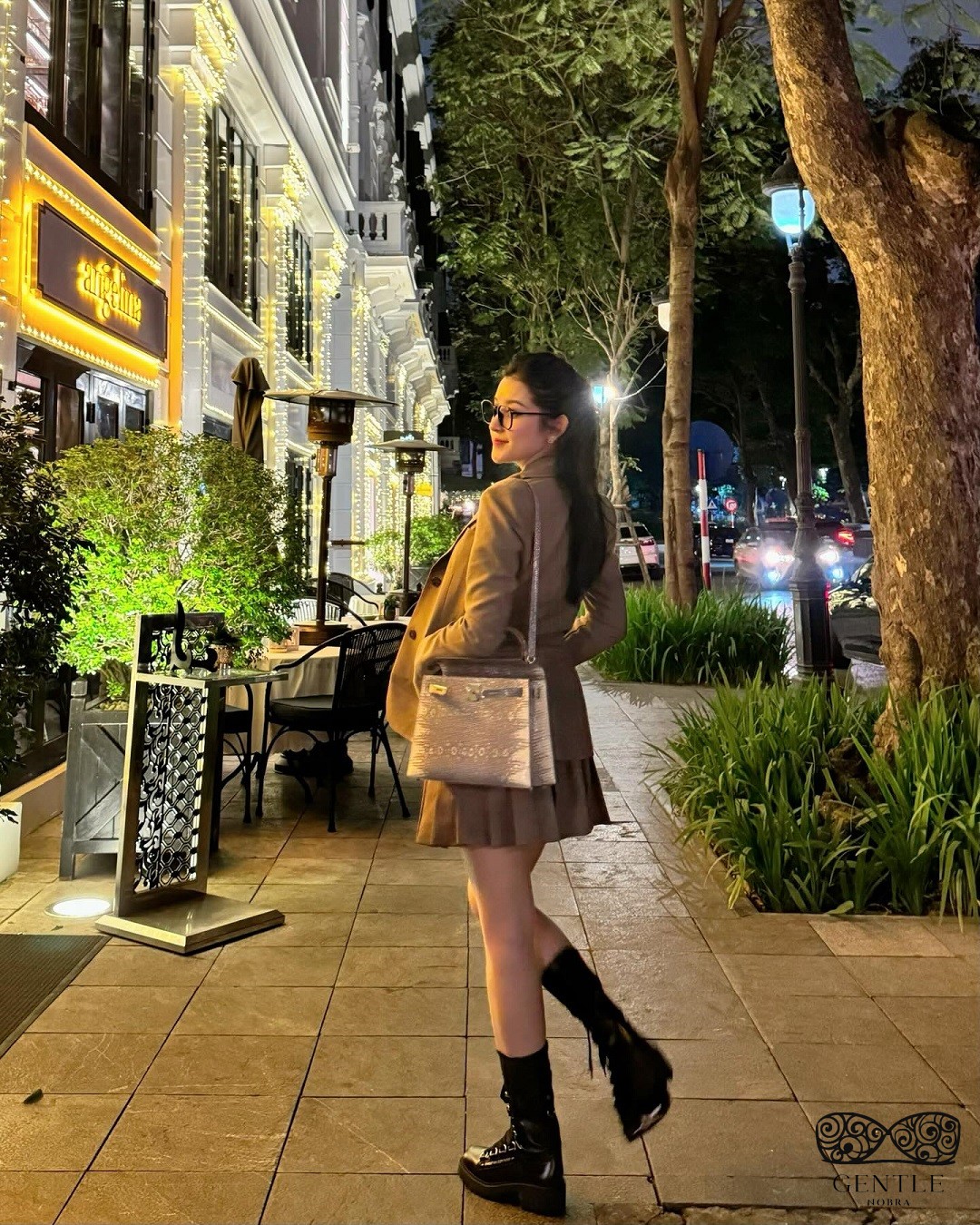 88+ Ảnh Á Hậu Huyền My Bikini Xẻ Sâu Khoe Dáng Hiếm Thấy 58 ảnh Huyền My đi cafe