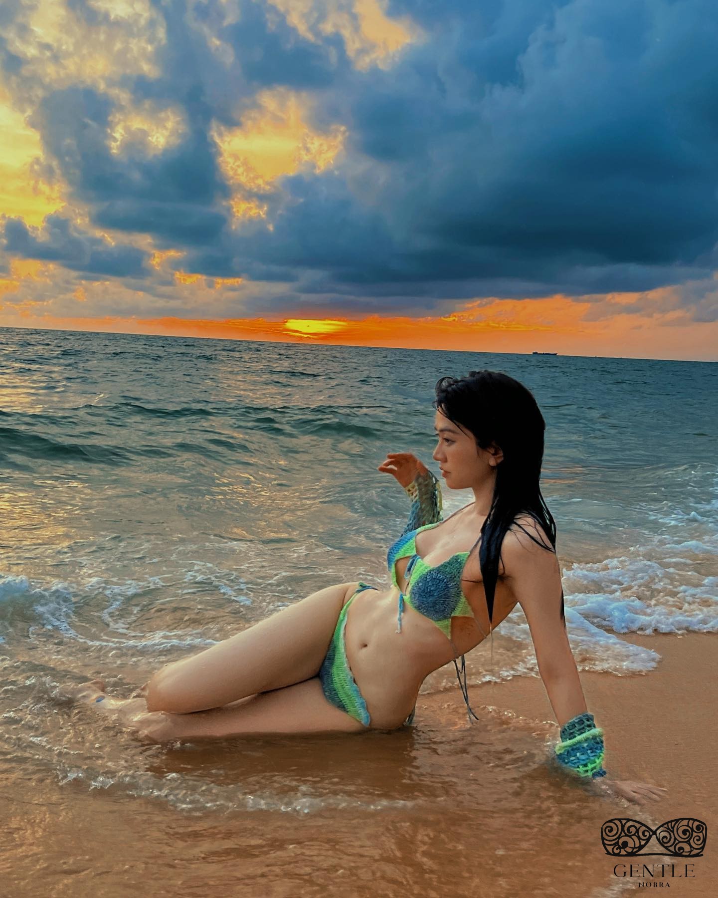 lê bống diện bikini sexy 2