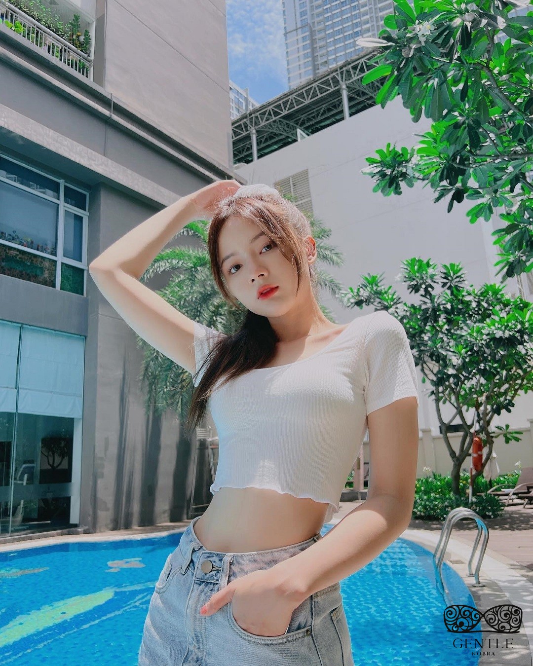 lê lý lan hương sexy 2