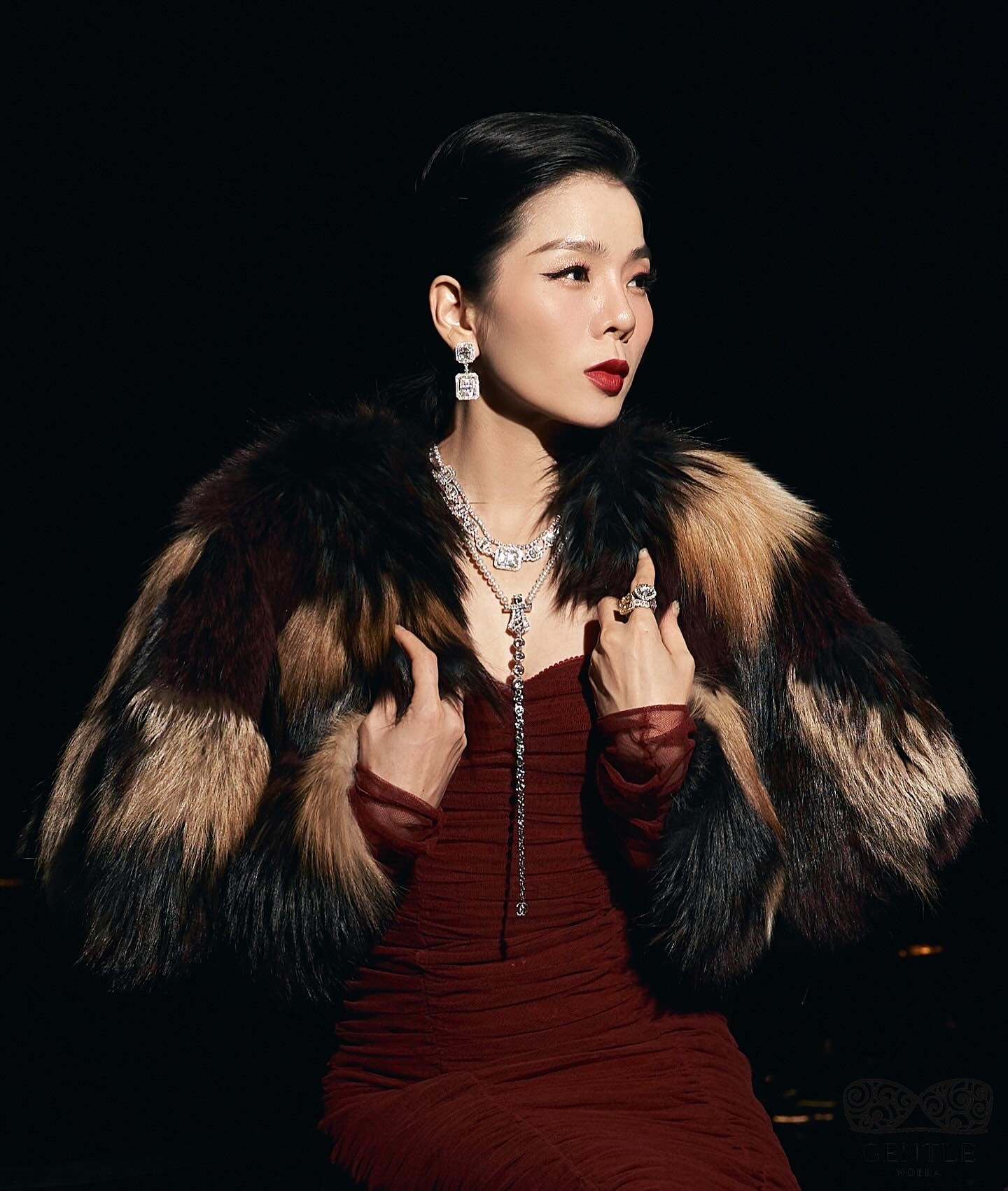 ảnh ca sĩ Lệ Quyên sexy 4