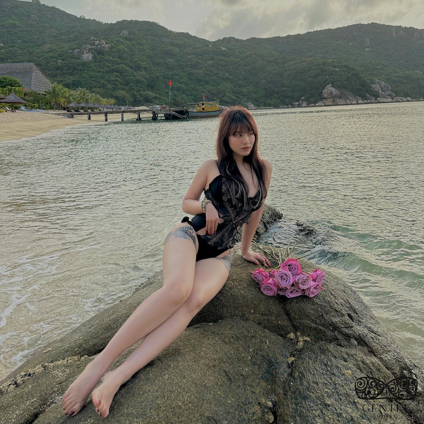 anh linh miu mac bikini 4