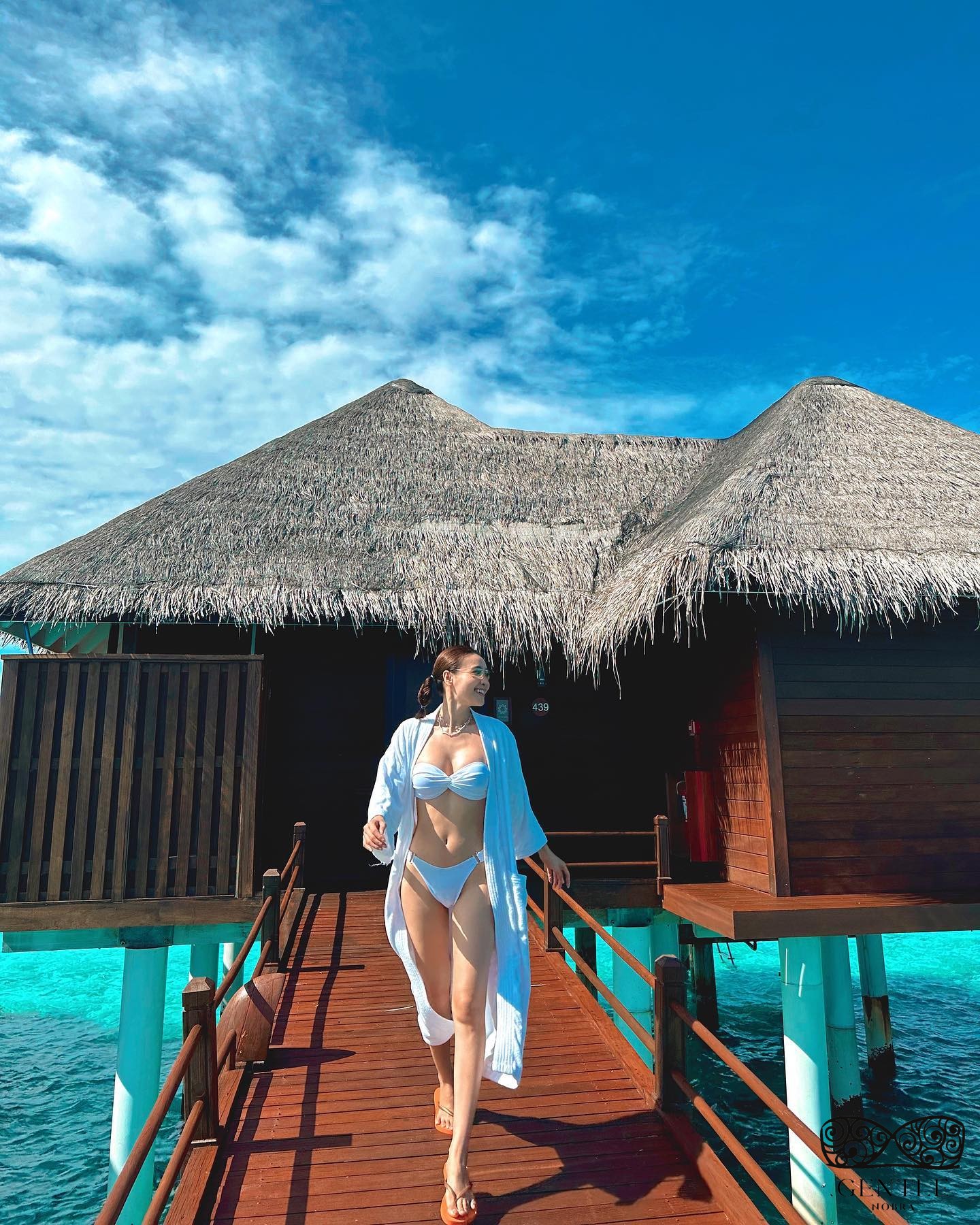 ảnh ninh dương lan ngọc mặc bikini trắng sexy 2