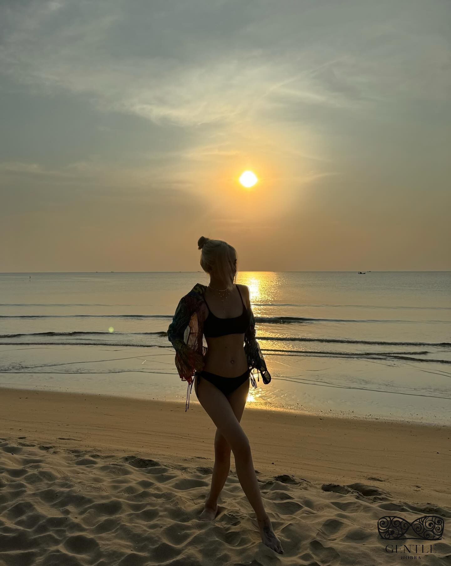 ảnh phương ly bikini
