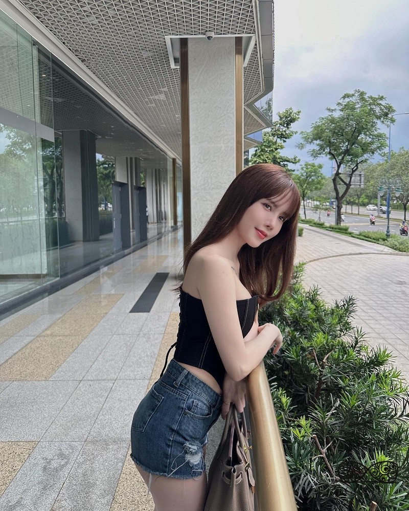 Tổng hợp 69+ ảnh Thiều Bảo Trâm Bikini 2 mảnh khoe body cực cháy  8 thiều bảo trâm bikini sexy