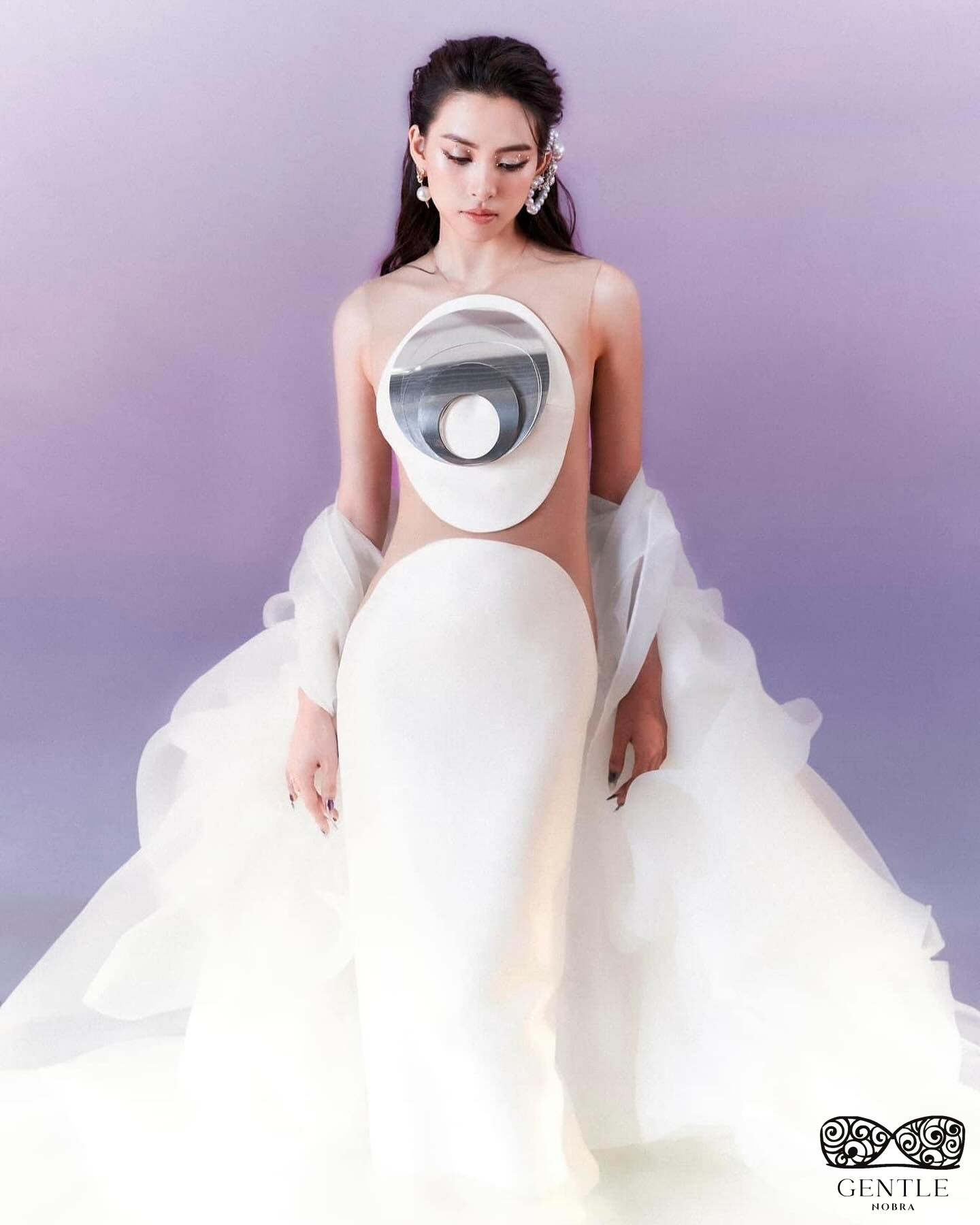 129+ Ảnh Hoa Hậu Tiểu Vy Bikini Sexy Khoe Dáng Bỏng Mắt 4 hình ảnh tiểu vy sexy gợi cảm 3