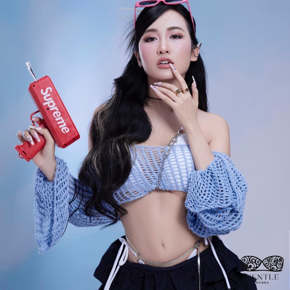 ảnh DJ Trang Moon sexy quyến rũ 5