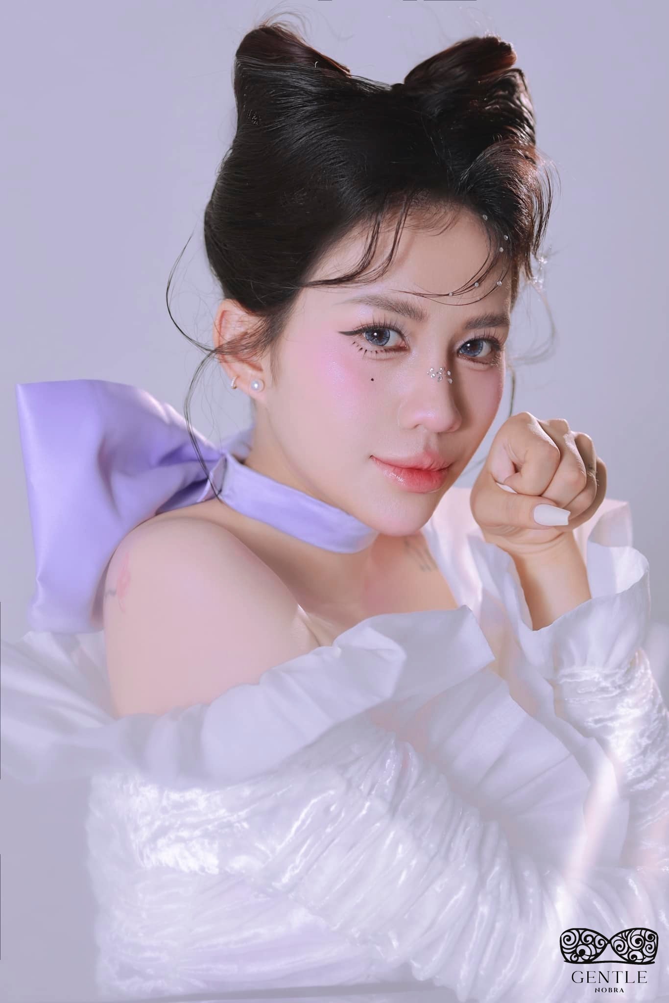 ảnh trend Bạn gái mèo Tom