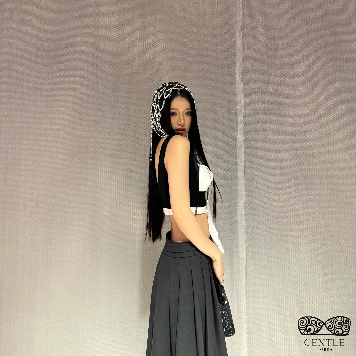 ảnh hotgirl linh ka sexy quyến rũ 4