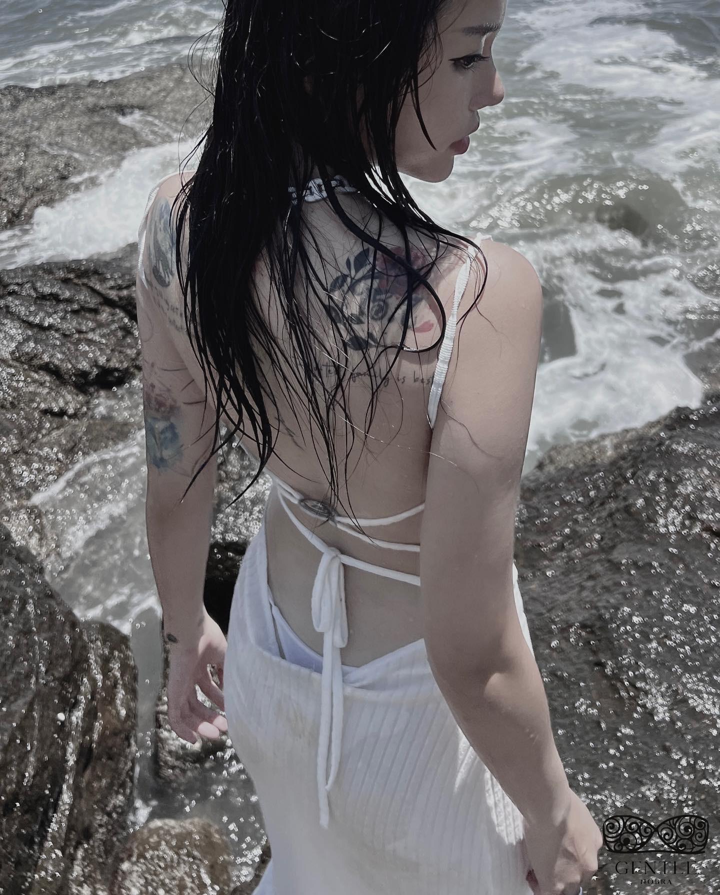 linh ngọc đàm mặc bikini 4