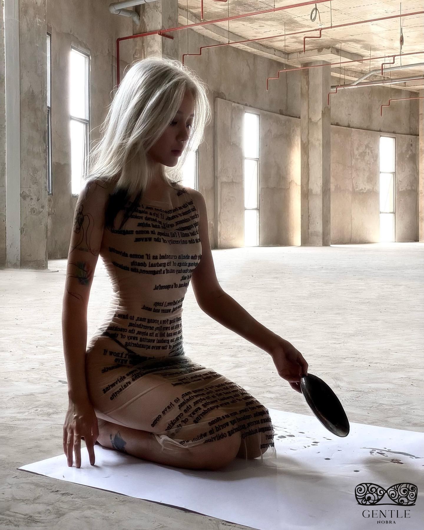 linh ngọc đàm nude 2