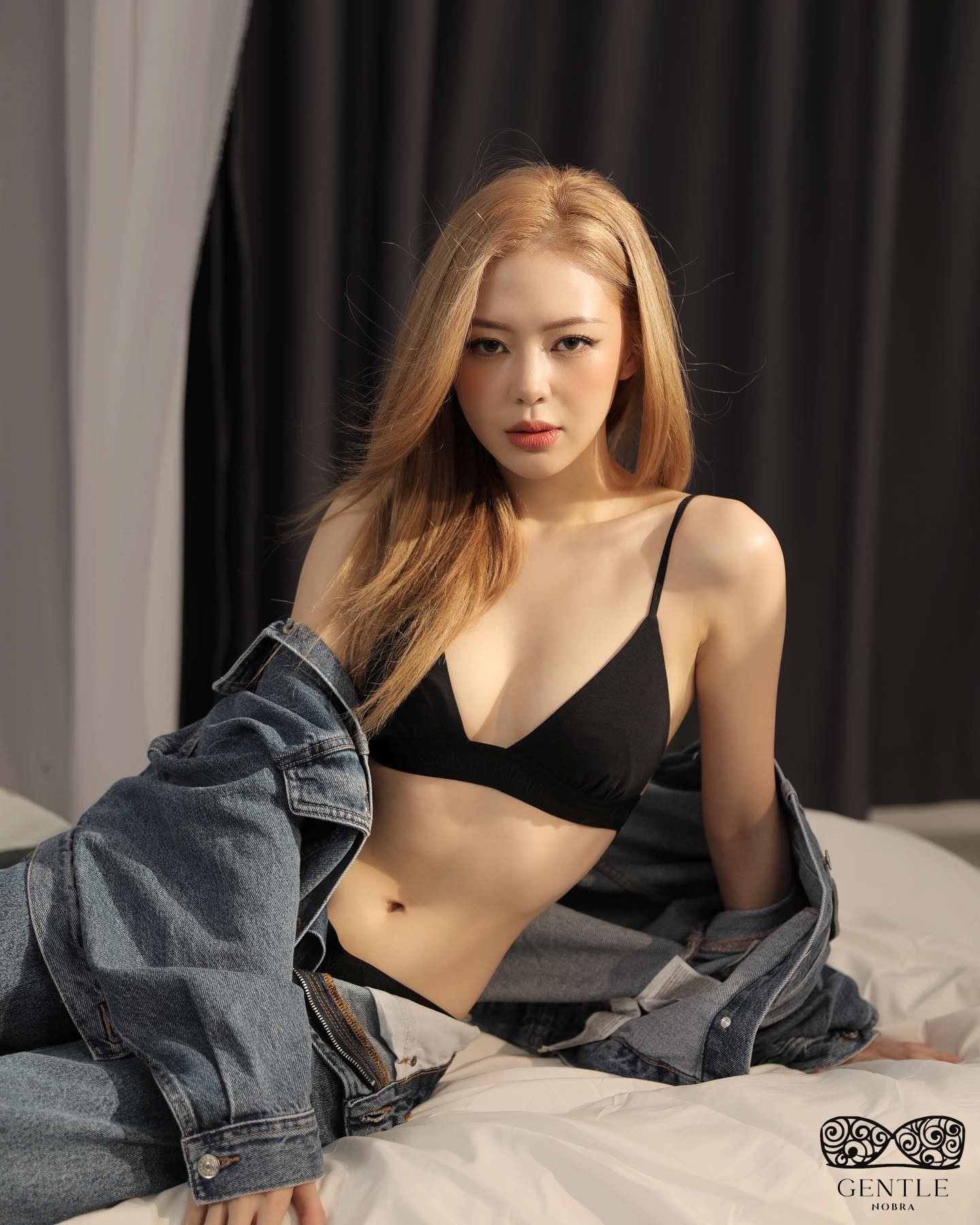 hình ảnh liz kim cương mặc bikini sexy gợi cảm 4
