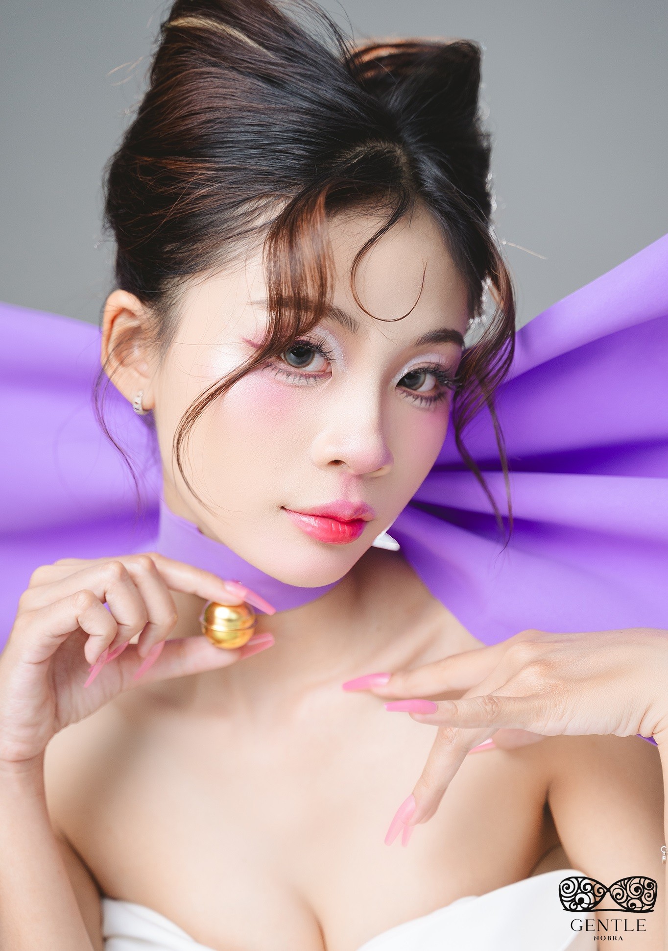 ảnh trend Bạn gái mèo Tom 4