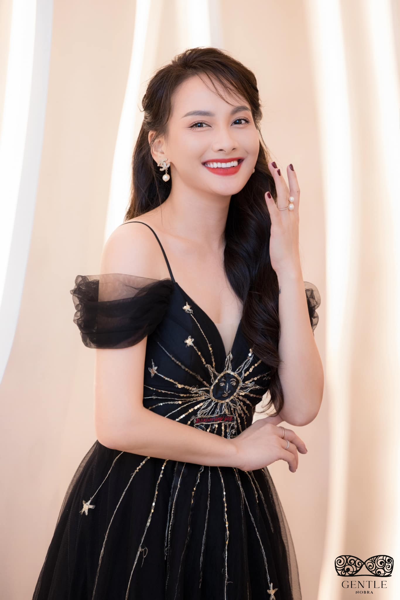 ảnh diễn viên Bảo Thanh sexy gợi cảm 4