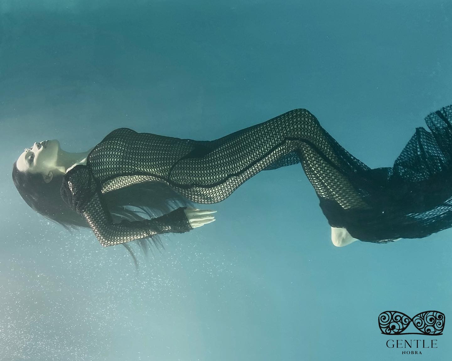 đàm ngọc linh bikini2